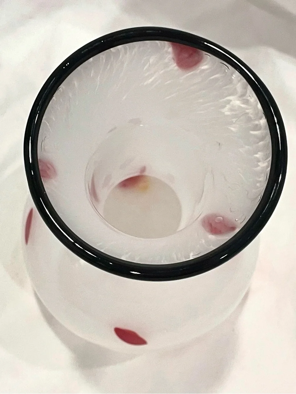 Mottled White w Red Abstract Polka Dots Black Top Rim Glass Art Vase | EUC